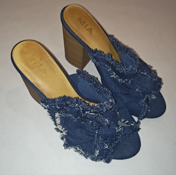 FRAYED DENIM MIA MULES * SIZE 10 - Picture 1 of 3